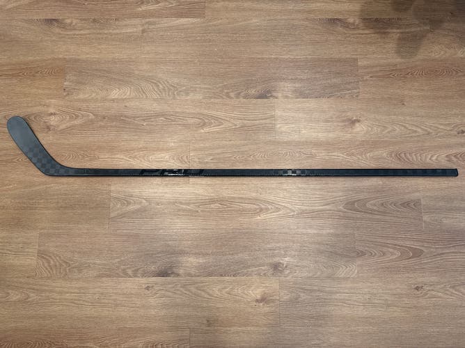 Pro Stock Hockey Sticks Caufield PRO22 Pattern 85 Flex Right Handed Hockey Stick