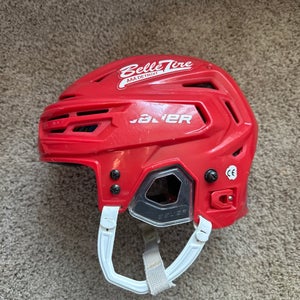 Belle Tire Medium Bauer Re-Akt 150 Helmet (Used)