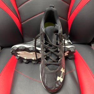 Men's Size M 11.0 (W 12.0) Under Armour Spotlight Franchise Mid Top Molded Cleats (Used)