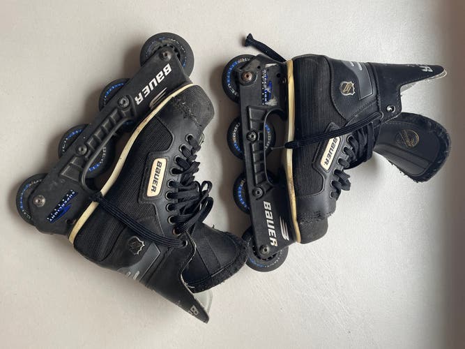 Bauer RH300 Roller Blades Size 6 (Used)