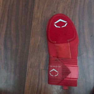 Red Senior EvoShield Elbow Guard Wrist Guards (Used)