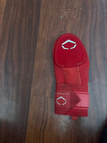 Red Senior EvoShield Elbow Guard Wrist Guards (Used)
