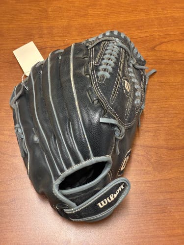 Black Wilson A360 RH Softball Glove 13" (Used)
