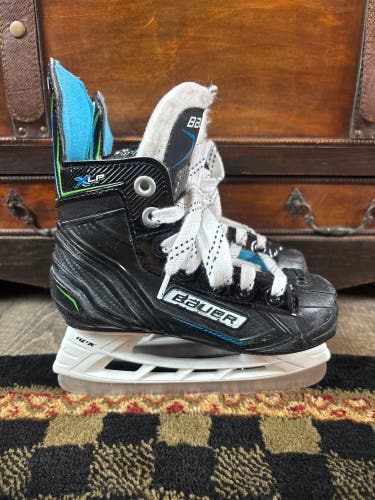 Black 2025 Bauer XLP Hockey Skates Regular Width 11 (Used)