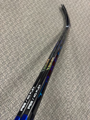2-Pack Junior Blue Bauer Nexus Tracer Right Handed Hockey Stick P92 40 Flex (New)