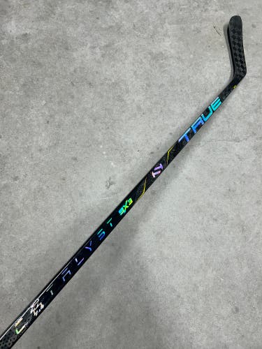80 Flex P14 Senior True Catalyst 9x3 Left Hand Hockey Stick Pro Stock (New)