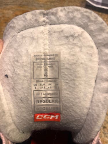 CCM Hockey Skates Size 4 (Used)