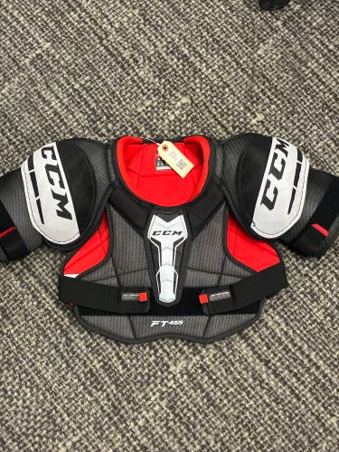 Medium Senior CCM JetSpeed FT455 Shoulder Pads (Used)