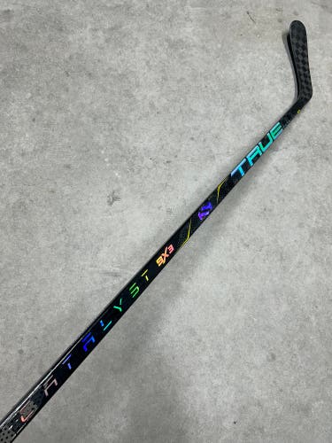 95 Flex P92 Senior True Catalyst 9x3 Left Hand Hockey Stick Pro Stock (New)