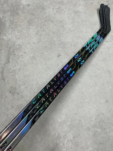 3 PACK 80 Flex P14 Senior True Catalyst 9x3 Left Hand Hockey Stick Pro Stock (New)