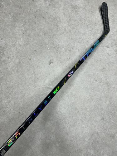 80 Flex P29 Senior True Catalyst 9x3 Left Hand Hockey Stick Pro Stock (New)