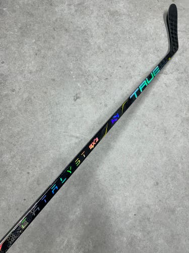 85 Flex P28 Senior True Catalyst 9x3 Left Hand Hockey Stick Pro Stock (New)