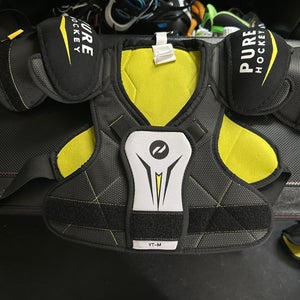 Medium Youth Pure Hockey Shoulder Pads (Used)