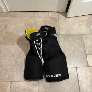 Men's Junior Large Bauer Supreme 3S Hockey Pants (Used)