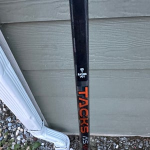 Senior CCM Tacks AS-VI Pro Left Hand Hockey Stick Toe Pattern 85 Flex Pro Stock (Used)