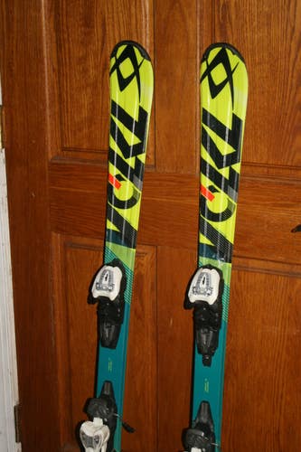 All Mountain 130 cm VOLKL RaceTiger Skis With Marker Adustable Bindings