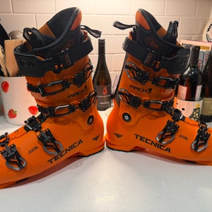 Mondo 29 & 29.5 Men's Tecnica Mach 1 Ski Boots Stiff Flex (Used)