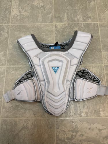 Medium True Zerolyte Shoulder Pads (Used)