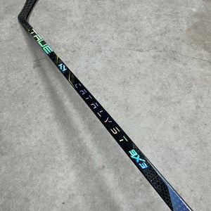 85 Flex P90TM Senior True Catalyst 9x3 Left Hand Hockey Stick Pro Stock (New)