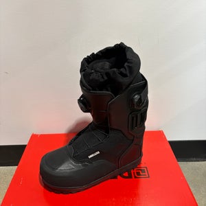 DEELUXE XV Backcountry Snowboard Boots – Unisex Men’s 10 / Women’s 10.5 (Mondo 28.0) – Black – New