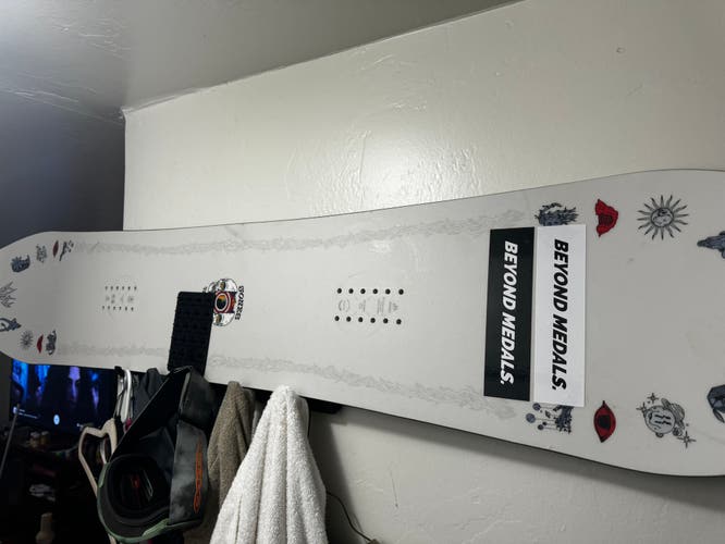 Jones Snowboard 160 cm (Used)