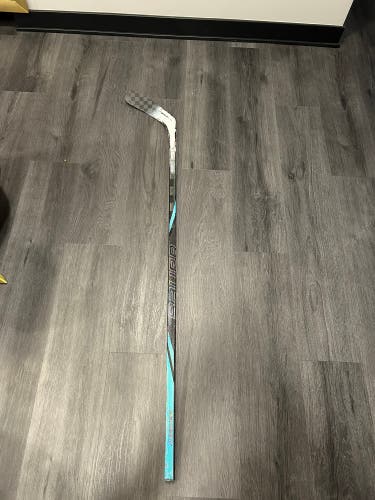 Senior Bauer Nexus Tracer Left Hand Hockey Stick P92 70 Flex Pro Stock (Used)