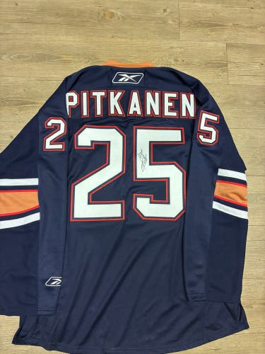 Joni Pitkanen #25 Edmonton Oilers Reebok NHL Signed Jersey - XL