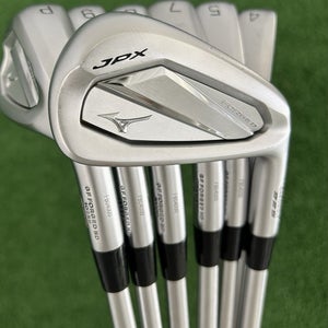 Mizuno JPX 925 Forged Iron Set 4-P / KBS Tour C-Taper Lite 110 Stiff