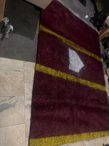 (New)Home made synthetic turf hitting mat. 8.5 feet long by 6 feet. FREE SHIPPING IN USA