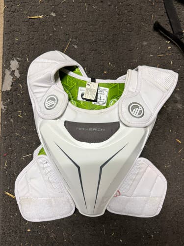 Medium/Large Adult Maverik MAX EKG Shoulder Pads (New)