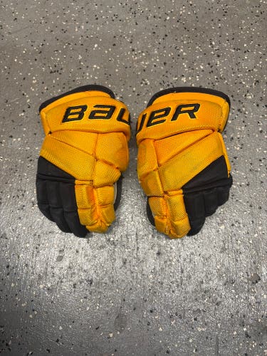 Bauer Vapor Pro Team Gloves 11" Pro Stock (Used) Black and Yellow