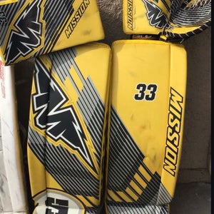 XL 36” Mission Slyde 2.0 Goalie Full Set (Used)