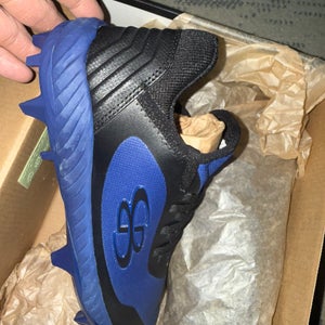 Blue Kid's 5.5Y (Big Kids / Youth) Youth Boombah Low Top (New)