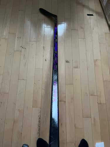 NEW Intermediate Purple Bauer Pulse Left Handed P28 65 Flex Hockey Stick