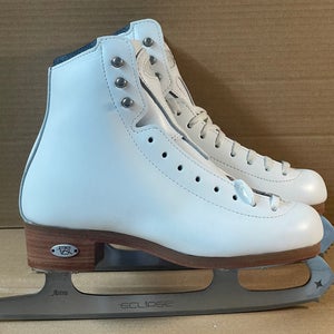 New Riedell Figure Skate Edge Girls 2.5M
