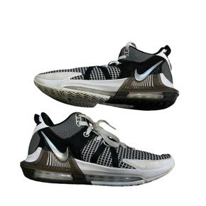 Used Nike LEBRON WITNESS VII Basketball Shoes M Black And White Senior 8 11873-S000229617