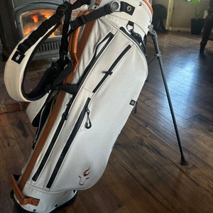 GOAT Golf bag (Brand New)