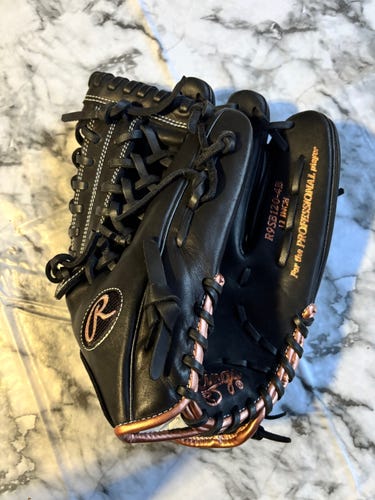 Rawlings RH R9 Softball Glove 12" (New)