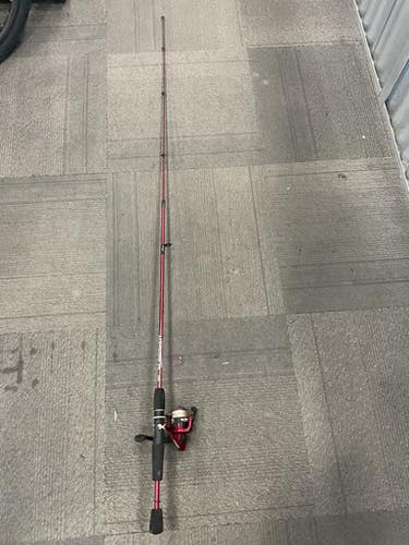 Used SLINGSHOT ROD AND REEL Rod and Reel Combo 11614-S000230014