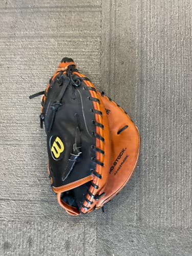 Used Wilson A2000 BB/SB Catchers RH Throw Brown 33" 11614-S000230005