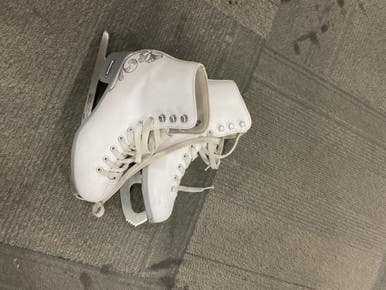 Used Bladerunner FIGURE SKATES WomensFigure Skate White Senior 8.5 11614-S000229983
