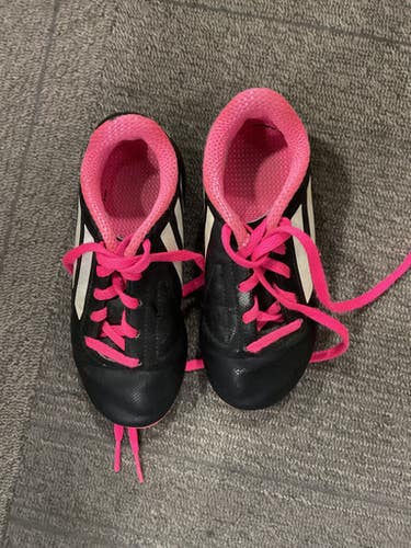 Used Adidas Soccer Cleats Pink Youth 11.5 11614-S000229949