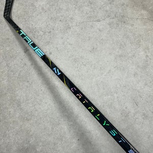 90 Flex P29 Senior True Catalyst 9x3 Right Hand Hockey Stick Pro Stock (New)
