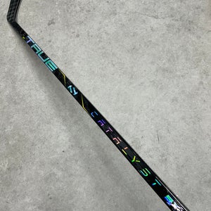 90 Flex P29 Senior True Catalyst 9x3 Right Hand Hockey Stick Pro Stock (New)