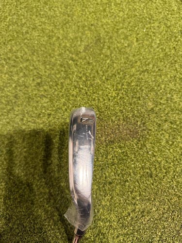 Callaway Elyte Single 4 Iron, Vector Regular Flex, RH