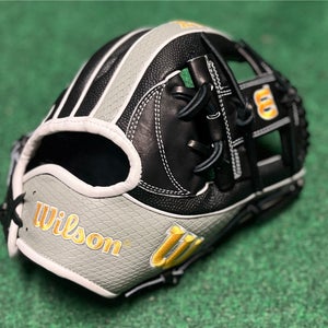 Rare! 2024 Wilson A2K RH Infield Baseball Glove 11.75" (New) 1723SS Japan