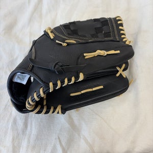 Brand New $69.99 RHT Size 13 Inch Franklin PRO FLEX HYBRID Softball Glove.