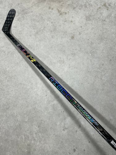 80 Flex P28 Senior CCM RibCor Trigger 9 Pro Right Hand Hockey Stick Pro Stock (New)