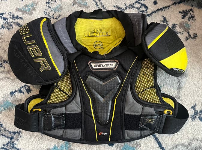 Medium Junior Bauer Supreme 1S Shoulder Pads - MISSING Biceps guards