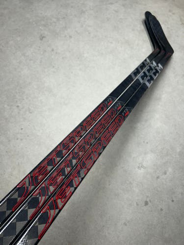 3 Pack 80 Flex P28M Senior CCM JetSpeed FT3 Pro Left Hand Hockey Stick Pro Stock NHL (New)